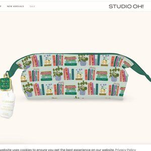 Studio Oh - Cozy Reads Charmed Pencil Pouch
